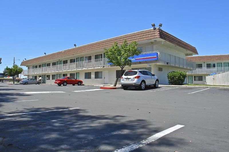 Motel 6-Pittsburg, Ca Ngoại thất bức ảnh