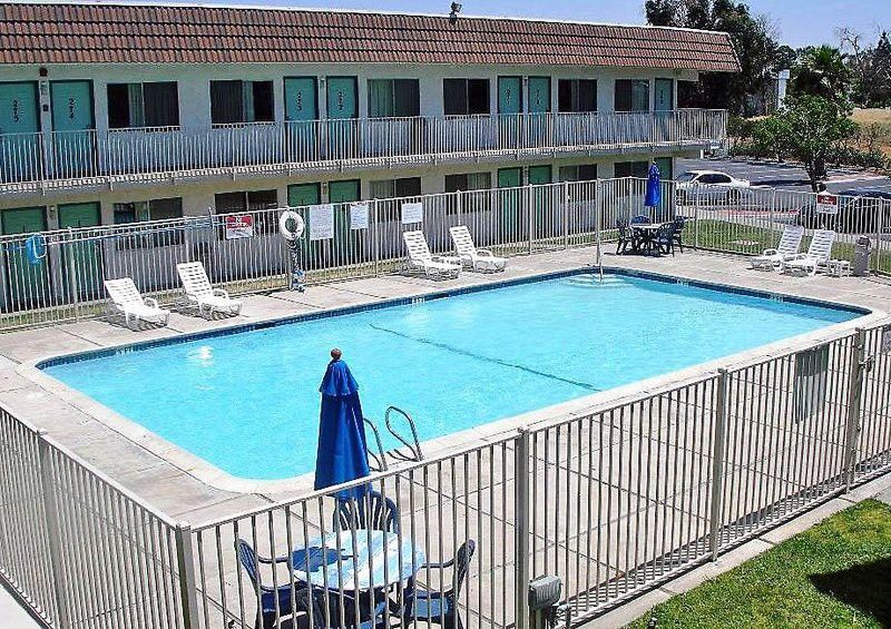 Motel 6-Pittsburg, Ca Ngoại thất bức ảnh