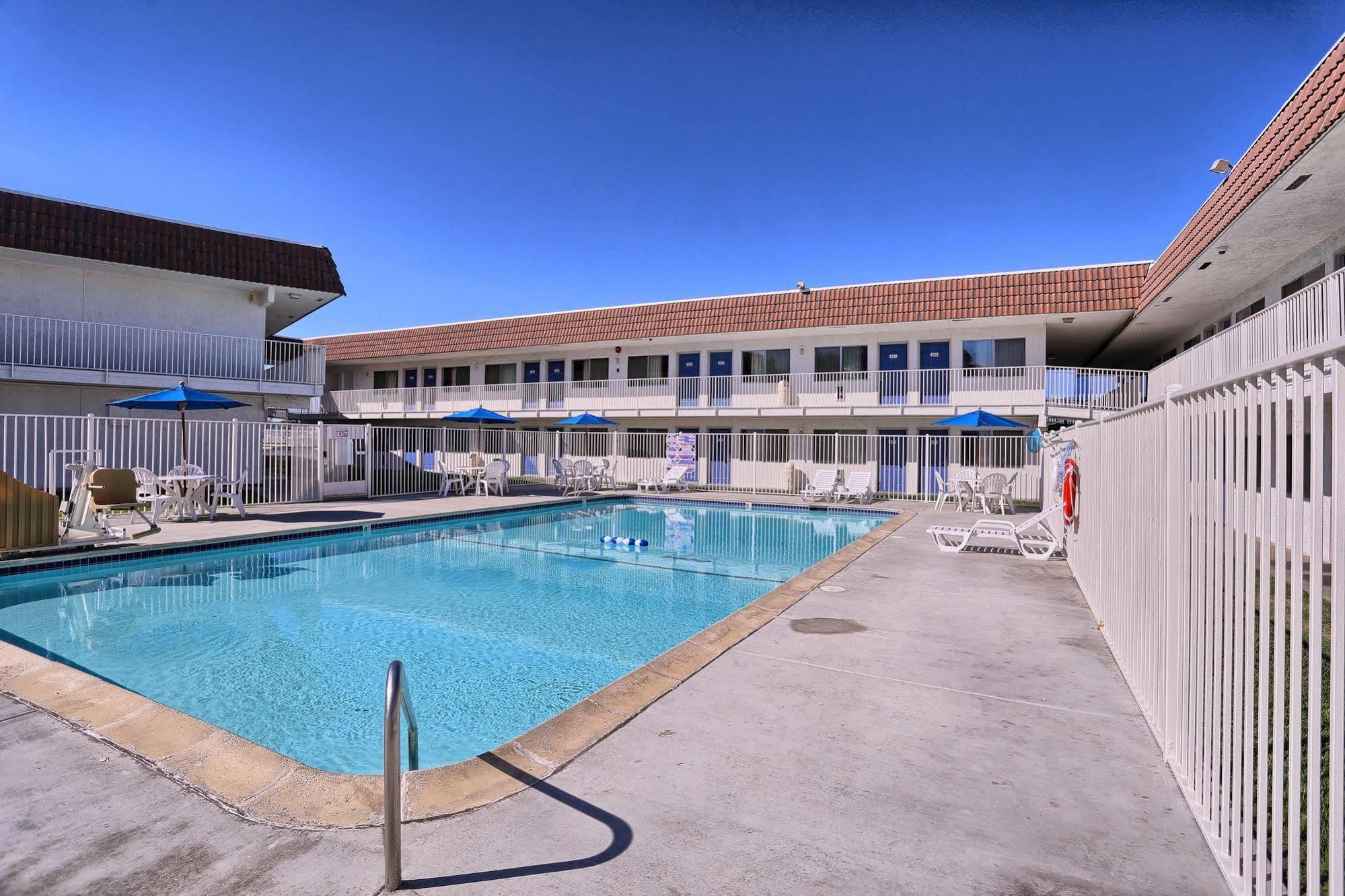 Motel 6-Pittsburg, Ca Ngoại thất bức ảnh